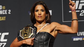 Julianna Pena THROWS SHADE  Amanda Nunes NO AURA [upl. by Sauder]